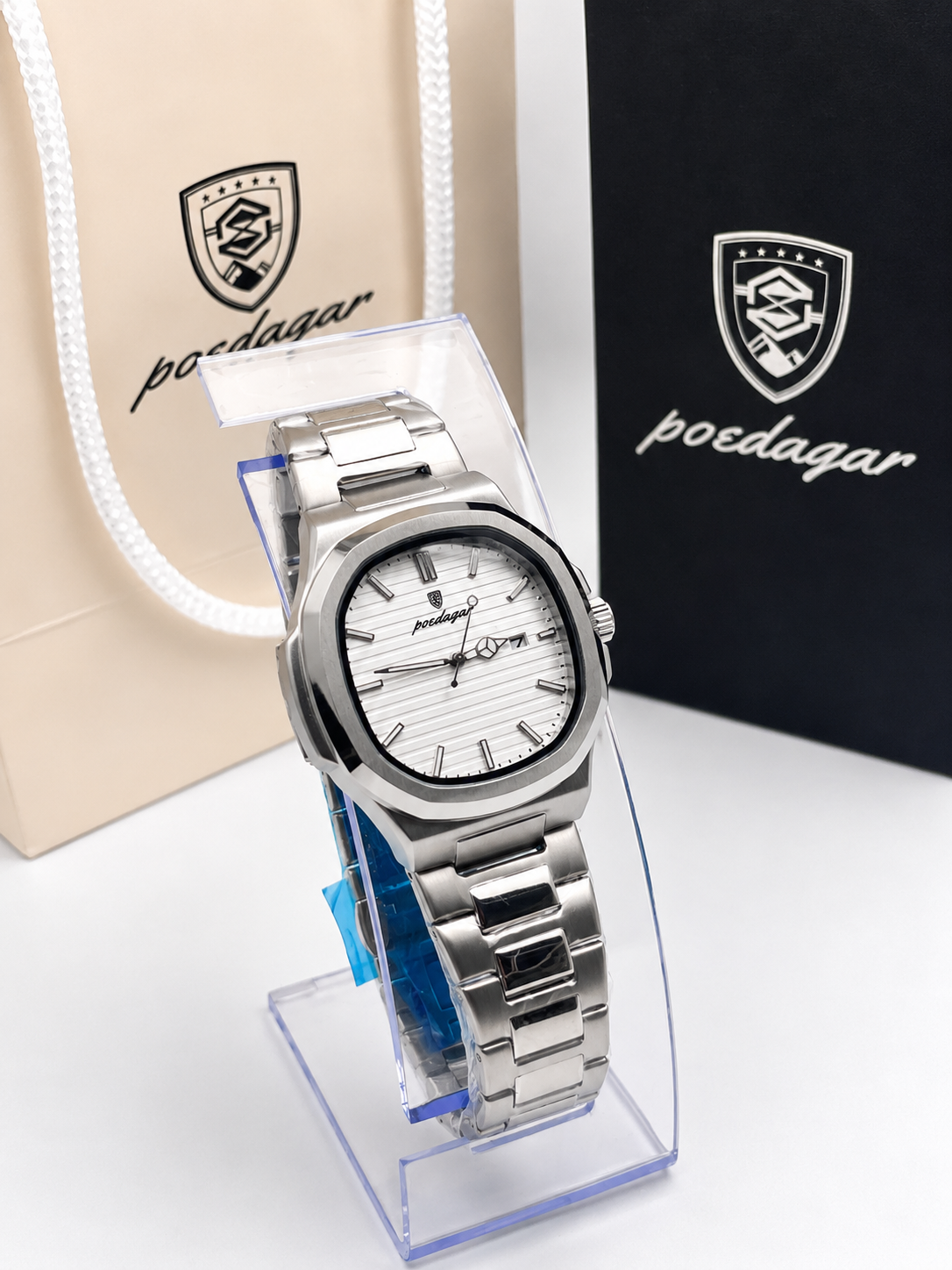 Montre homme POEDAGAR 613 à quartz carrée | Étanche à 30 m, cadran lumineux